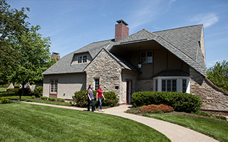 Cozy Cottage nestled along the edge of the Bryn Athyn College campus