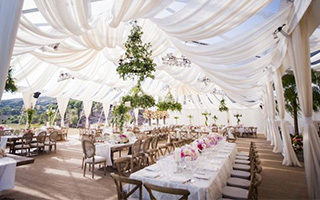 Fairytale-esque reception setup at Cairnwood Estate near Bryn Athyn College