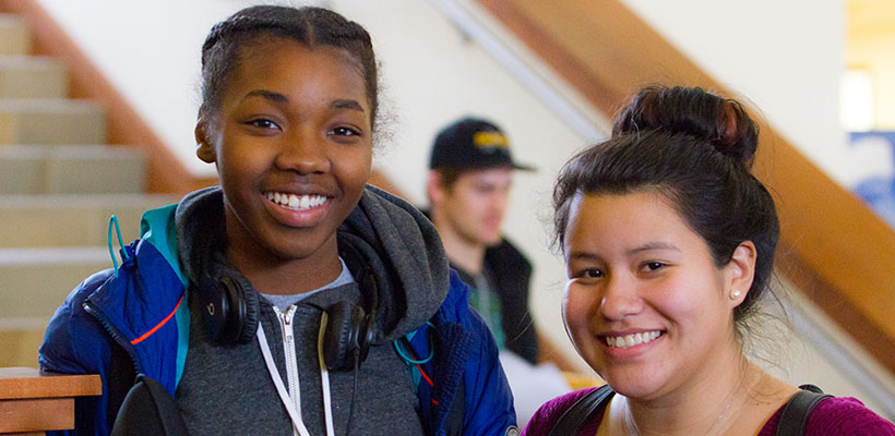 Bryn Athyn College Students in the dining hall