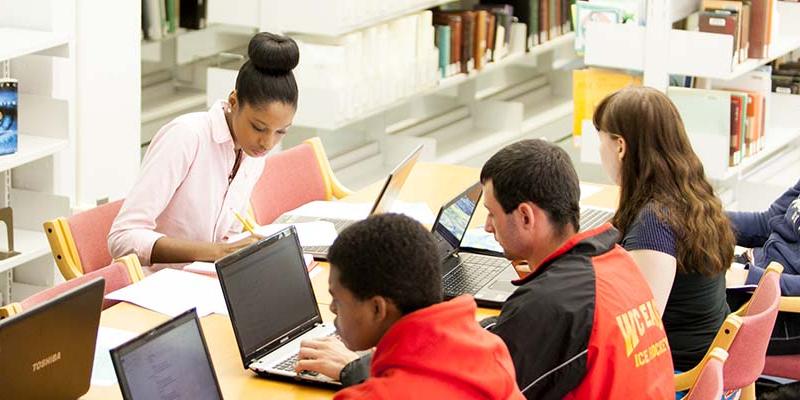 Bryn Athyn College group study in the Swedenborg Library